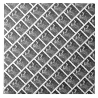 #THESURFINGMERMAID @ MAGHIE.ORG #KERAMIKEN FLIESE