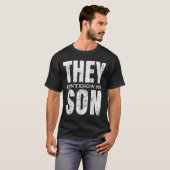 They Dont Know Me Son Bodybuilder Workout Gym Moti T-Shirt (Vorne ganz)