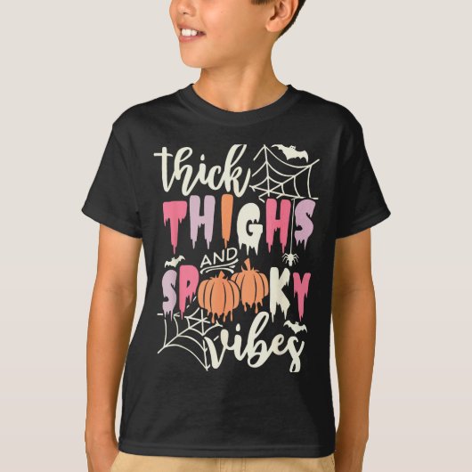 Thick Thighs And Soky Vibes Retro Groovy Halloween T-Shirt (Vorderseite)