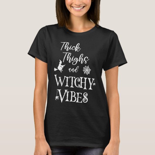 Thick Thighs and Witchy Vibes  Halloween Gym Worko T-Shirt (Vorderseite)