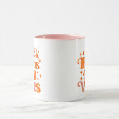 Thick Thighs Fall Vibes Tasse (Zentrum)