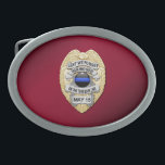 Thin Blue Line Abzeichen Ovale Gürtelschnalle<br><div class="desc">Dieses Design soll die mutigen Männer und Frauen ehren,  die unsere Gemeinschaften schützen. Dieses Symbol für Polizei,  Sheriff und Strafverfolgung ist eine schöne grafische Hommage an diejenigen,  die dienen und diejenigen,  die das ultimative Opfer gemacht haben.</div>