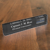 Thin Blue Line - beängstigende, irdische Flagge Namensplakette (Seite)