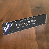 Thin Blue Line Distressed Tattered Flag Namensplakette (Seite)