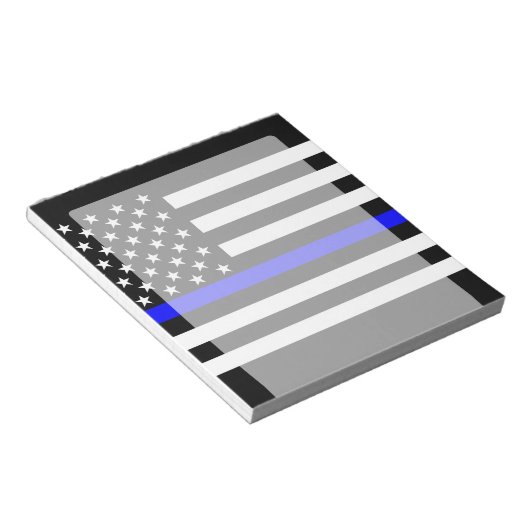 Thin Blue Line Graphic auf einer US-amerikanischen Notizblock (angewinkelt)