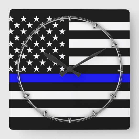 Thin Blue Line Graphic auf einer US-amerikanischen Quadratische Wanduhr (Vorderseite)
