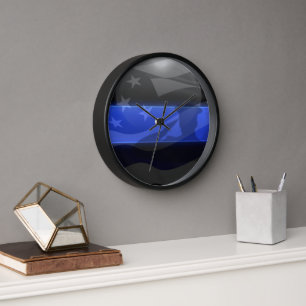 Thin Blue Line Salute-Flagge Uhr