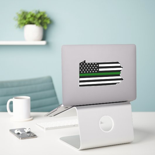 Thin Green Line Flag Pennsylvania Aufkleber (Laptop auf Schreibtisch)