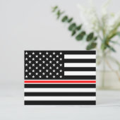 Thin Red Line Flag: Feuerwehrheldengedächtnis Postkarte (Stehend Vorderseite)