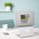 Thin Yellow Line Arkansas Flag Aufkleber (Laptop auf Schreibtisch)