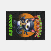 Think Noodles - Mmm Noodles Kawaii Ninja Cat Funny Fleecedecke (Vorderseite (Horizontal))