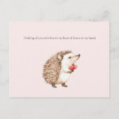 Thinking of you Hedgehog Hearts in Hands Postkarte (Vorderseite)
