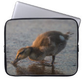 Thirsty Baby Laptopschutzhülle (Vorderseite)