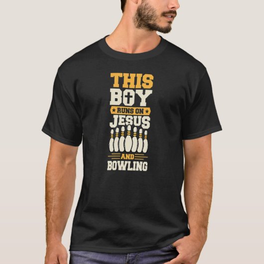 This Boy Runs On Jesus And Bowling Christian Bowle T-Shirt (Vorderseite)
