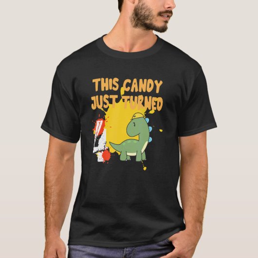 This Candy Just Turned 4 Apparel T-Shirt (Vorderseite)
