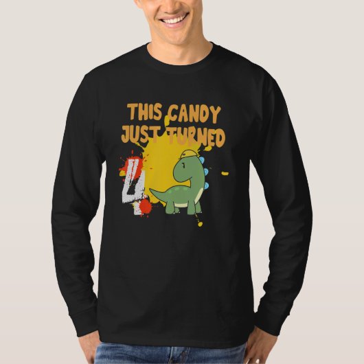 This Candy Just Turned 4 Apparel T-Shirt (Vorderseite)