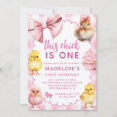 This Chick Is One Pink Chicken 1st Birthday Party Einladung (Vorderseite)