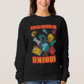 This Geek Is Unique Scientist Science 1 Sweatshirt (Vorderseite)