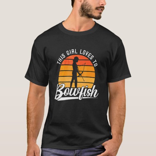 This Girl Loves Retro Fish Hunting Bow Fisherman B T-Shirt (Vorderseite)