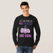 This Girl Runs On Oils Crystals & Reiki Practition T-Shirt (Vorne ganz)