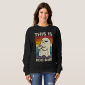 This is Boo Sheet Ghost Retro Halloween Costume Me Sweatshirt (Vorne ganz)