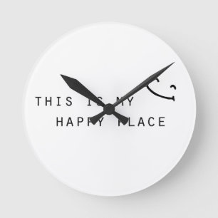this is my happy place simple modern design runde wanduhr
