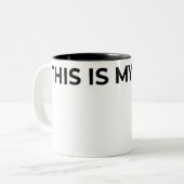 This Is My Stop Typographic Minimalist  Zweifarbige Tasse (Vorderseite Links)