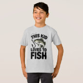 This Kid Loves to Fish Fishing Children Fisherman T-Shirt (Vorne ganz)