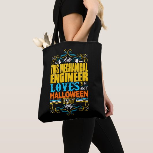 This Mechanical Engineer Loves 31st Oct Halloween Tasche (Von Nahem)