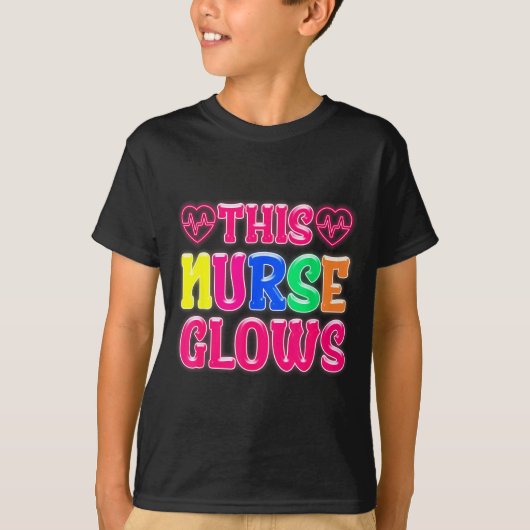 This Nurse Glows Nursing Glow Retro T-Shirt (Vorderseite)