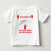 "This SEDE UP" Baby Handling Instructions Humorvol Baby T-shirt (Rückseite)