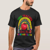 This Teacher Loves 2nd Grade Class Pencil Rainbow  T-Shirt (Vorderseite)