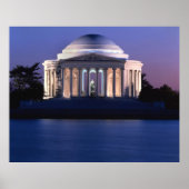 Thomas Jefferson Memorial in Dusk Poster (Vorne)