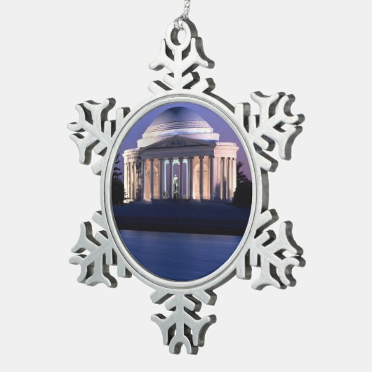 Thomas- Jeffersondenkmal an der Dämmerung Schneeflocken Zinn-Ornament (Rechts)