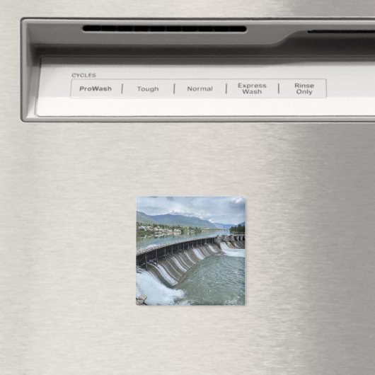 Thompson Falls Dam Magnet (In Situ (Geschirrspüler))