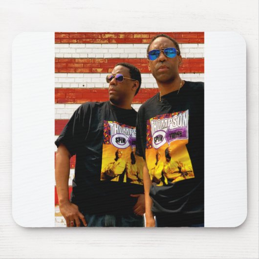 THOMPSON SPIN TWINS (OFFIZIELLE MERCHANDISE) TOUR MOUSEPAD (Vorne)