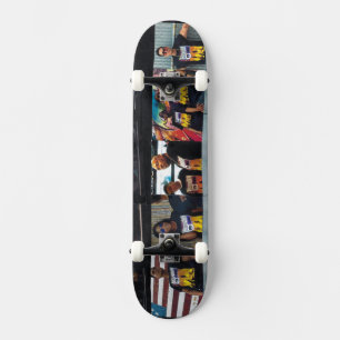 THOMPSON SPIN TWINS (OFFIZIELLE MERCHANDISE) TOUR SKATEBOARD