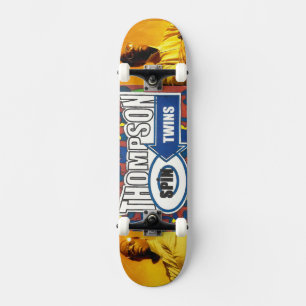 THOMPSON SPIN TWINS SKATEBOARD (OFFIZIELL) TOUR