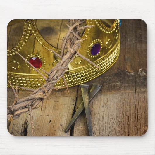 Thornengräber mit Nägeln Mousepad (Vorne)