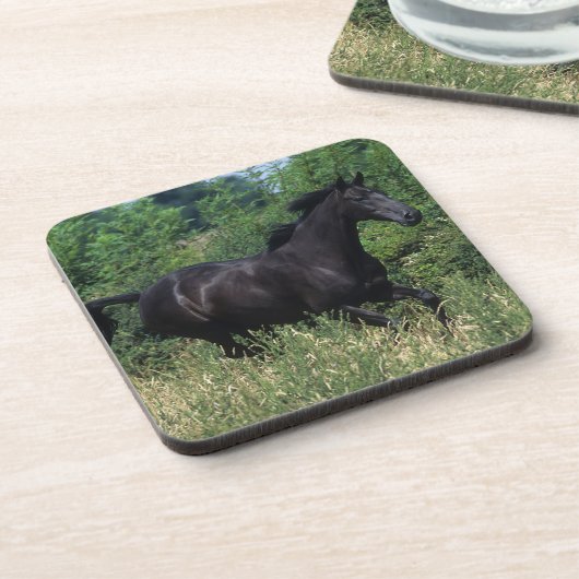 Thoroughbred-Pferd, das in Gras läuft Untersetzer (Linke Seite)