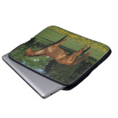 Thoroughbred-Pferd in den Blumen Laptopschutzhülle (Vorne Knopf)