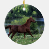 Thoroughbred-Pferd stehend in den Blumen Keramik Ornament (Hinten)
