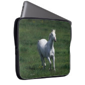Thoroughbred-Stute Laptopschutzhülle (Vorne Rechts)