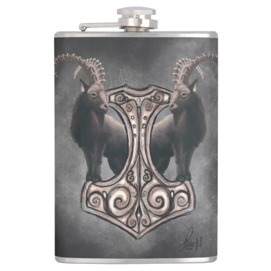 Thor's Might: Mjölnir und der Thunderous Companion Flachmann (Vorderseite)