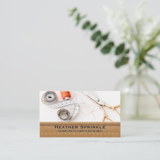 Thread Reels | Seamstress | Leder Visitenkarte (Stehend Vorderseite)