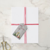 Three Candle Christmas Bouquet über Holz Geschenkanhänger (Mit Garn)