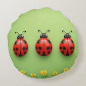Three Colorful Ladybugs Rundes Kissen (Rückseite)