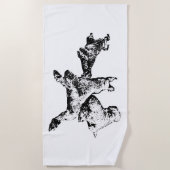 Three Dogs Beach Towel – Lying Dog Trio in Ink Strandtuch (Vorderseite)