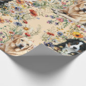 Three Dogs in Wildflowers Seamless Geschenkpapier (Ecke)