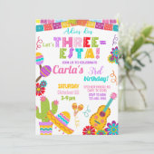 Three-esta Fiesta girl 3rd birthday invitation. Einladung (Stehend Vorderseite)